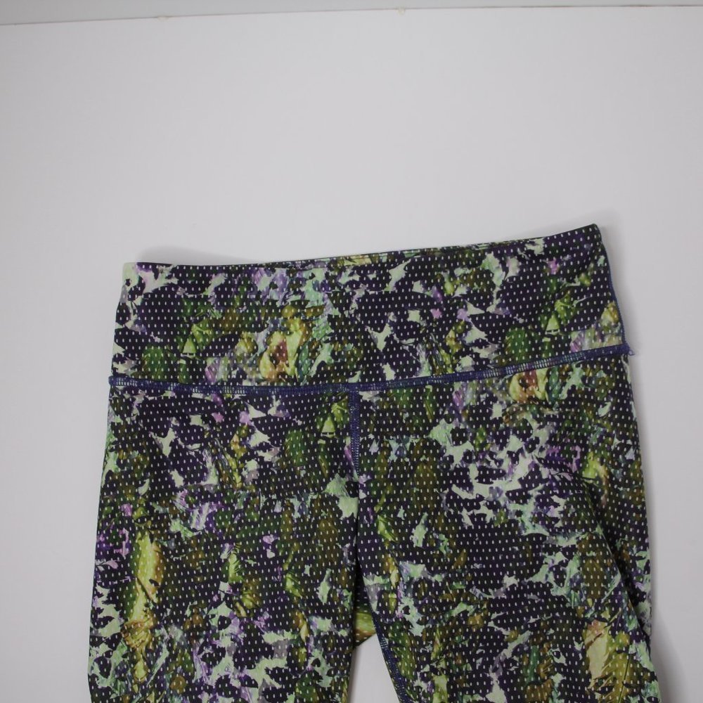 LULULEMON Wunder Under Crop II Full-On Luxtreme Roll Down Size 6 Floral - Picture 7 of 9